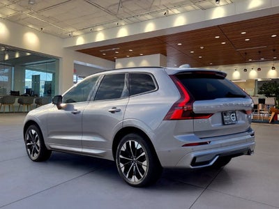 2027 Volvo XC60 B5 Plus