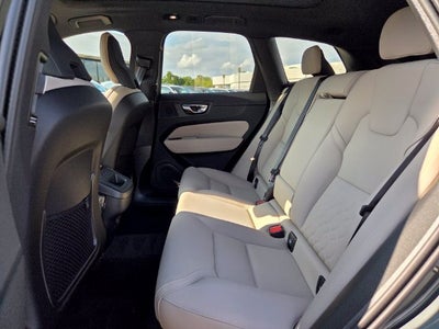 2027 Volvo XC60 B5 Core