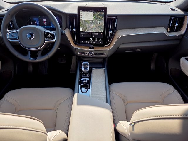 2027 Volvo XC60 B5 Core