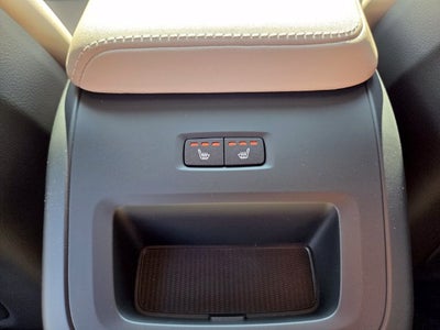 2027 Volvo XC60 B5 Core