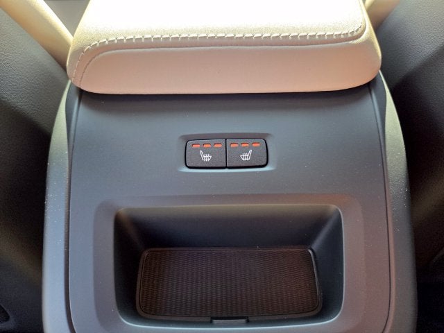 2027 Volvo XC60 B5 Core