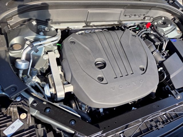 2027 Volvo XC60 B5 Core