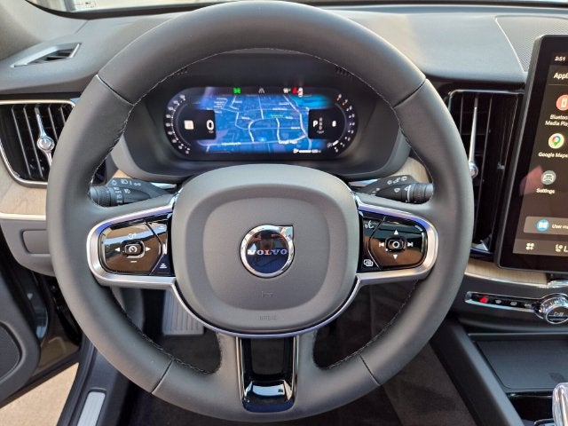 2027 Volvo XC60 B5 Core