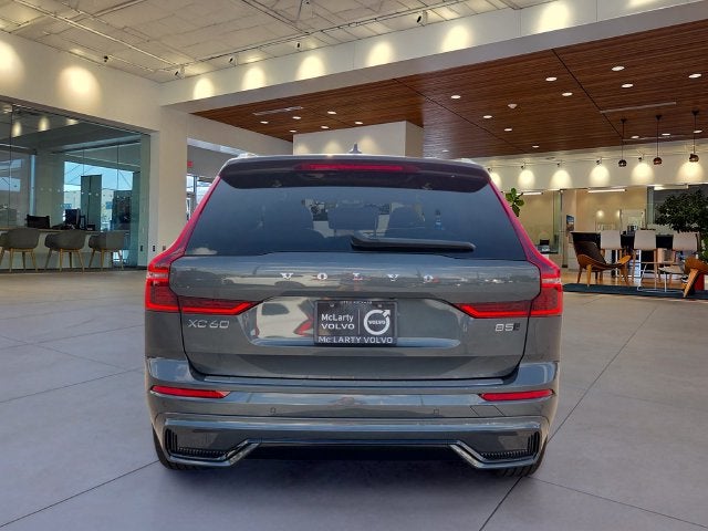 2027 Volvo XC60 B5 Core