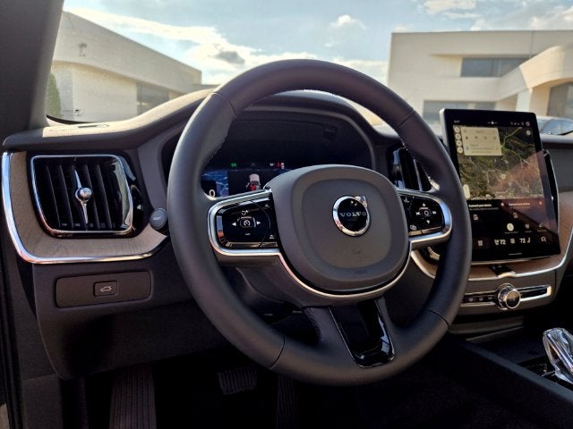 2027 Volvo XC60 B5 Core