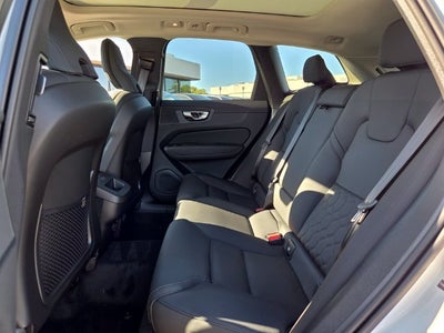 2027 Volvo XC60 B5 Core