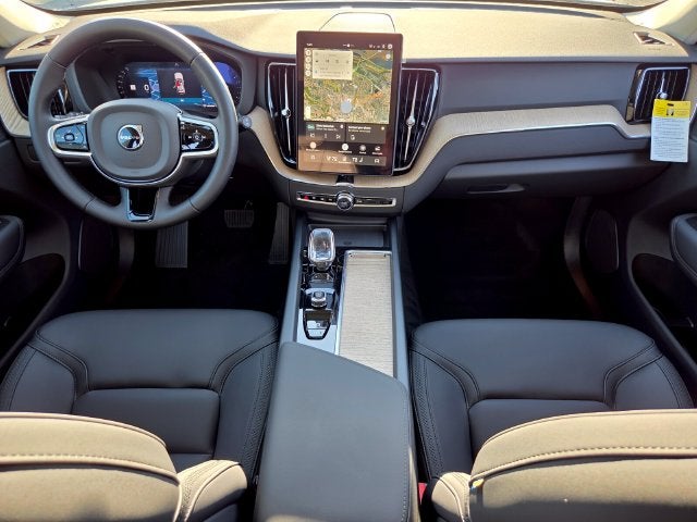 2027 Volvo XC60 B5 Core