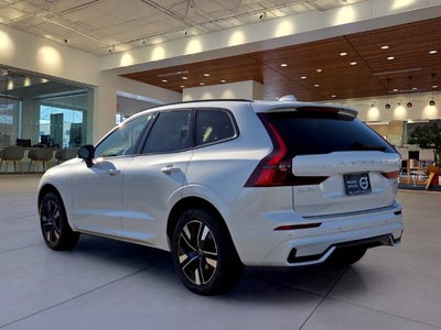 2027 Volvo XC60 B5 Core