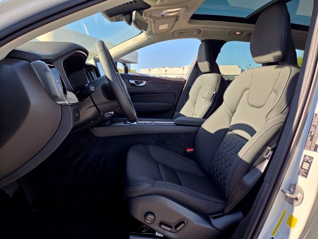 2027 Volvo XC60 B5 Core