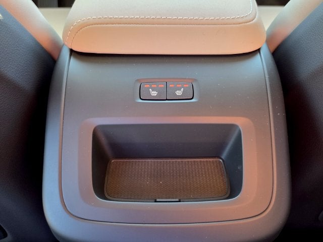 2027 Volvo XC60 B5 Core
