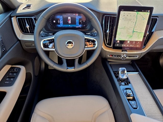 2027 Volvo XC60 B5 Core