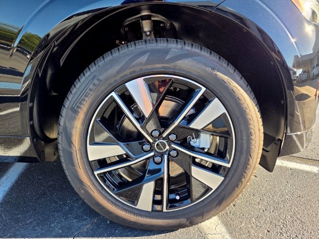 2027 Volvo XC60 B5 Core