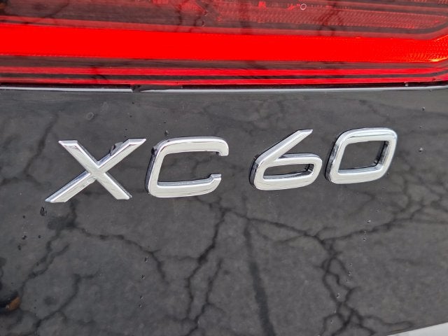 2027 Volvo XC60 B5 Ultra