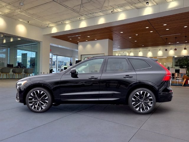 2027 Volvo XC60 B5 Ultra