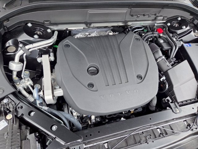 2027 Volvo XC60 B5 Ultra