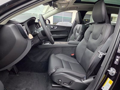 2027 Volvo XC60 B5 Ultra
