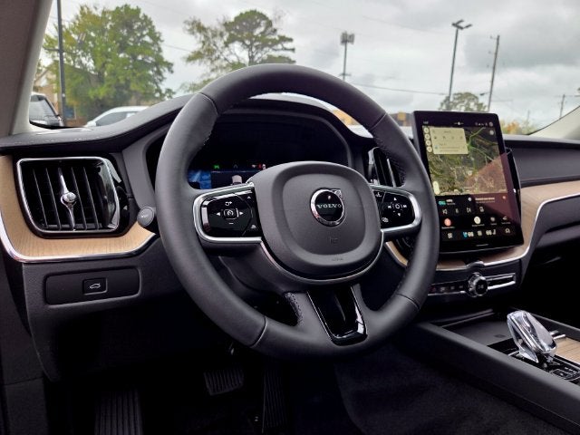 2027 Volvo XC60 B5 Ultra