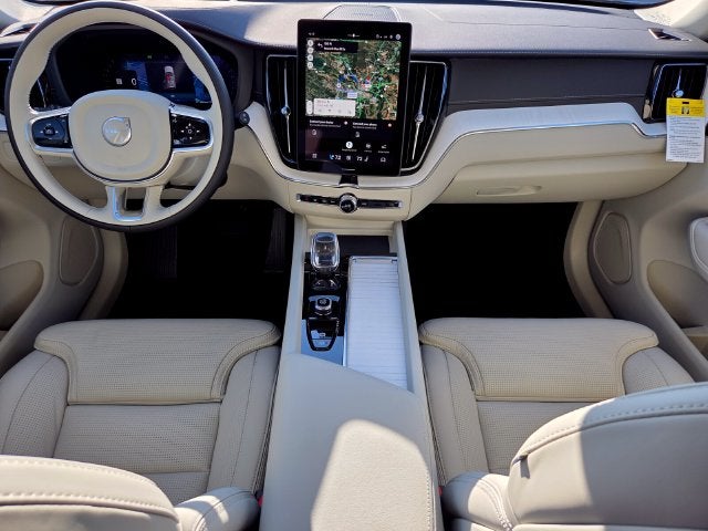 2027 Volvo XC60 B5 Ultra