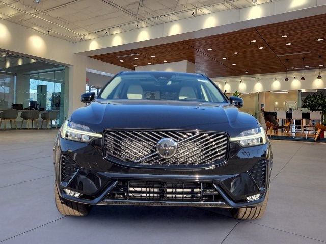 2027 Volvo XC60 B5 Ultra