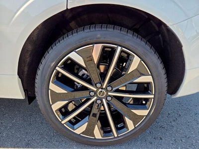 2027 Volvo XC60 B5 Ultra