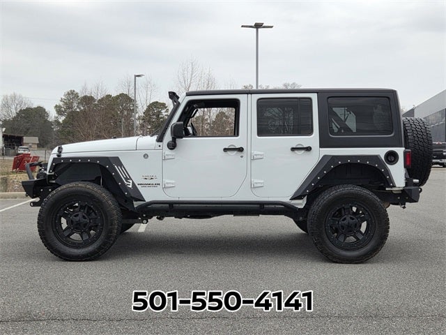 2017 Jeep Wrangler Unlimited Sahara 4WD
