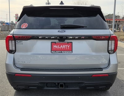 2025 Ford Explorer Active 4WD