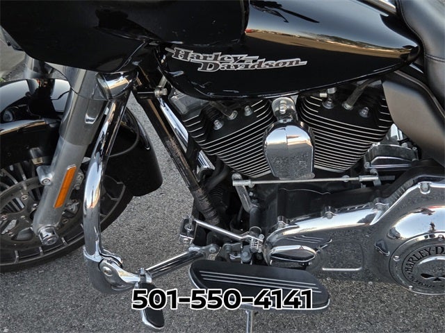 2016 Harley-Davidson Street glide Base