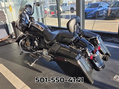 2016 Harley-Davidson Street glide Base