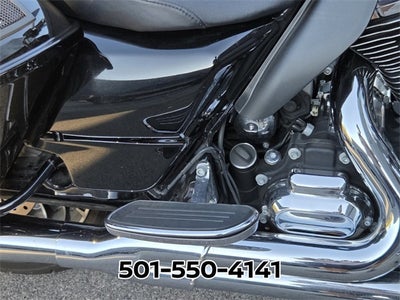 2016 Harley-Davidson Street glide Base