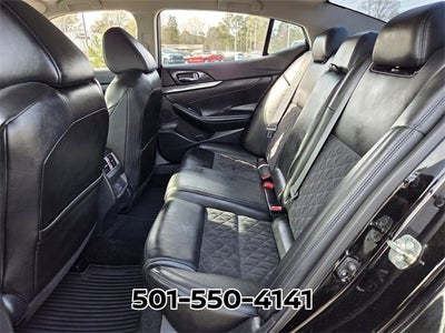 2018 Nissan Maxima SR