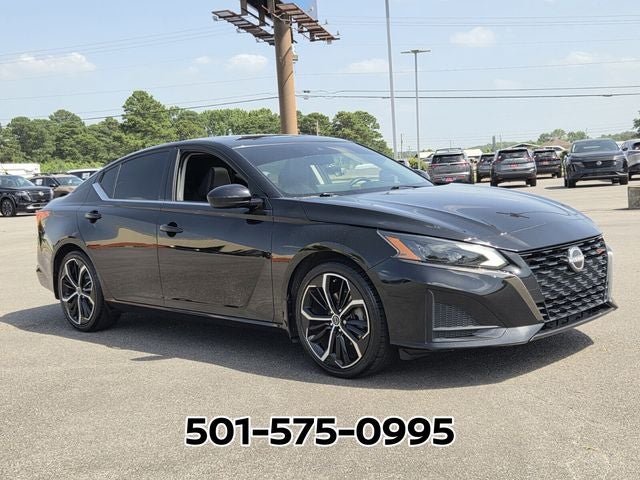 2023 Nissan Altima 2.5 SR