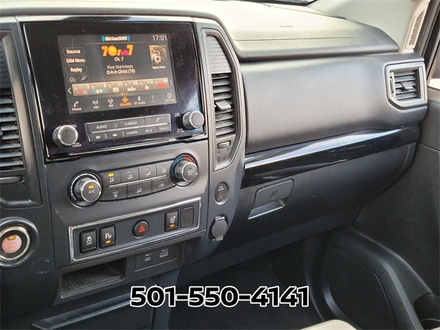 2022 Nissan Titan SV