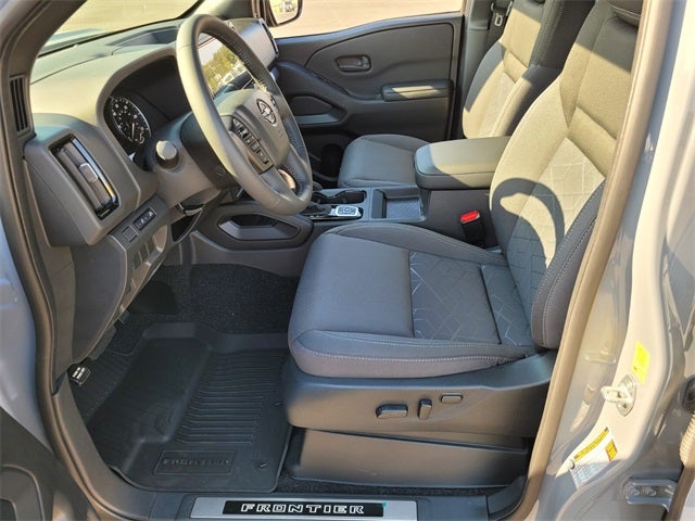 2026 Nissan Frontier SV 4WD