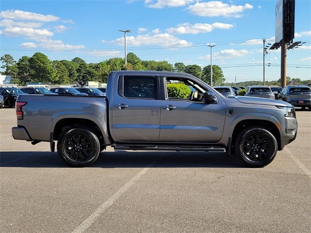 2026 Nissan Frontier SV DARK ARMOR 4WD
