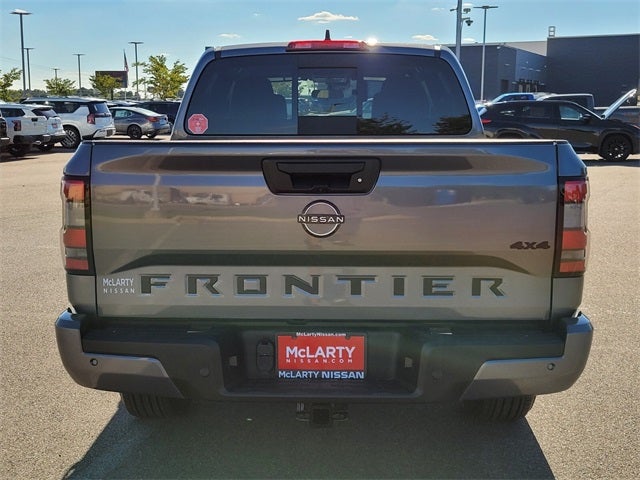 2026 Nissan Frontier SV DARK ARMOR 4WD