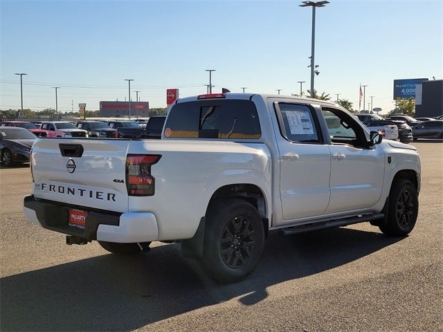 2026 Nissan Frontier SV DARK ARMOR 4WD