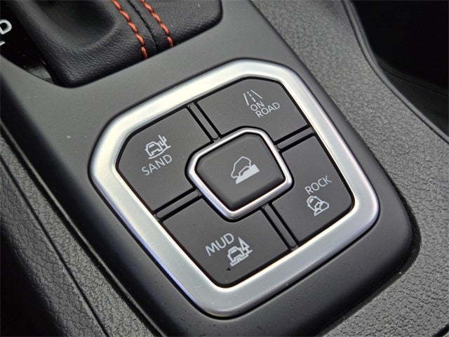 2026 Nissan Frontier PRO-4X 4WD