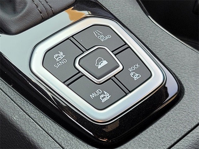 2026 Nissan Frontier SV 4WD