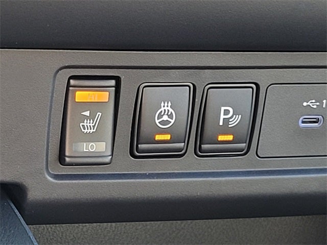 2026 Nissan Frontier SV DARK ARMOR 4WD