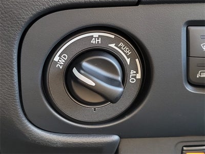 2026 Nissan Frontier SV DARK ARMOR 4WD