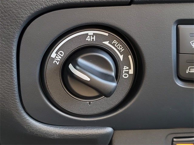 2026 Nissan Frontier SV DARK ARMOR 4WD