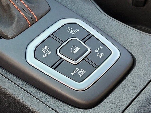 2026 Nissan Frontier PRO-4X 4WD