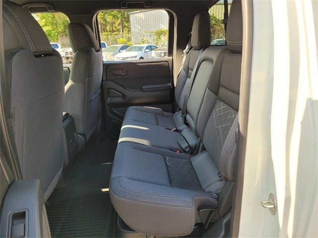 2026 Nissan Frontier SV 4WD