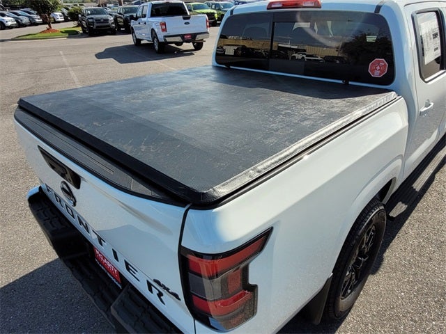 2026 Nissan Frontier SV 4WD