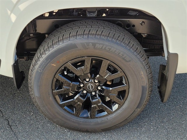 2026 Nissan Frontier SV 4WD