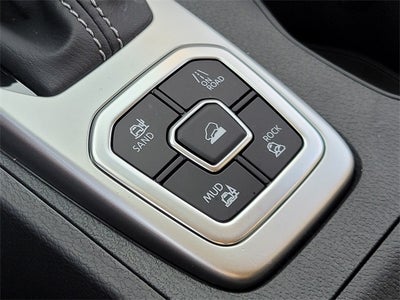 2026 Nissan Frontier SV 4WD