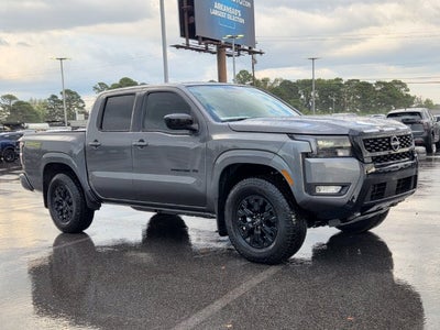 2027 Nissan Frontier SV