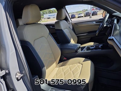 2024 Volkswagen Atlas Cross Sport 2.0T SE w/Technology