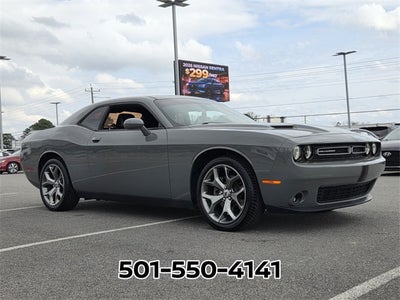 2017 Dodge Challenger SXT