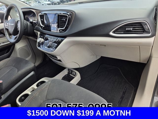 2017 Chrysler Pacifica Touring